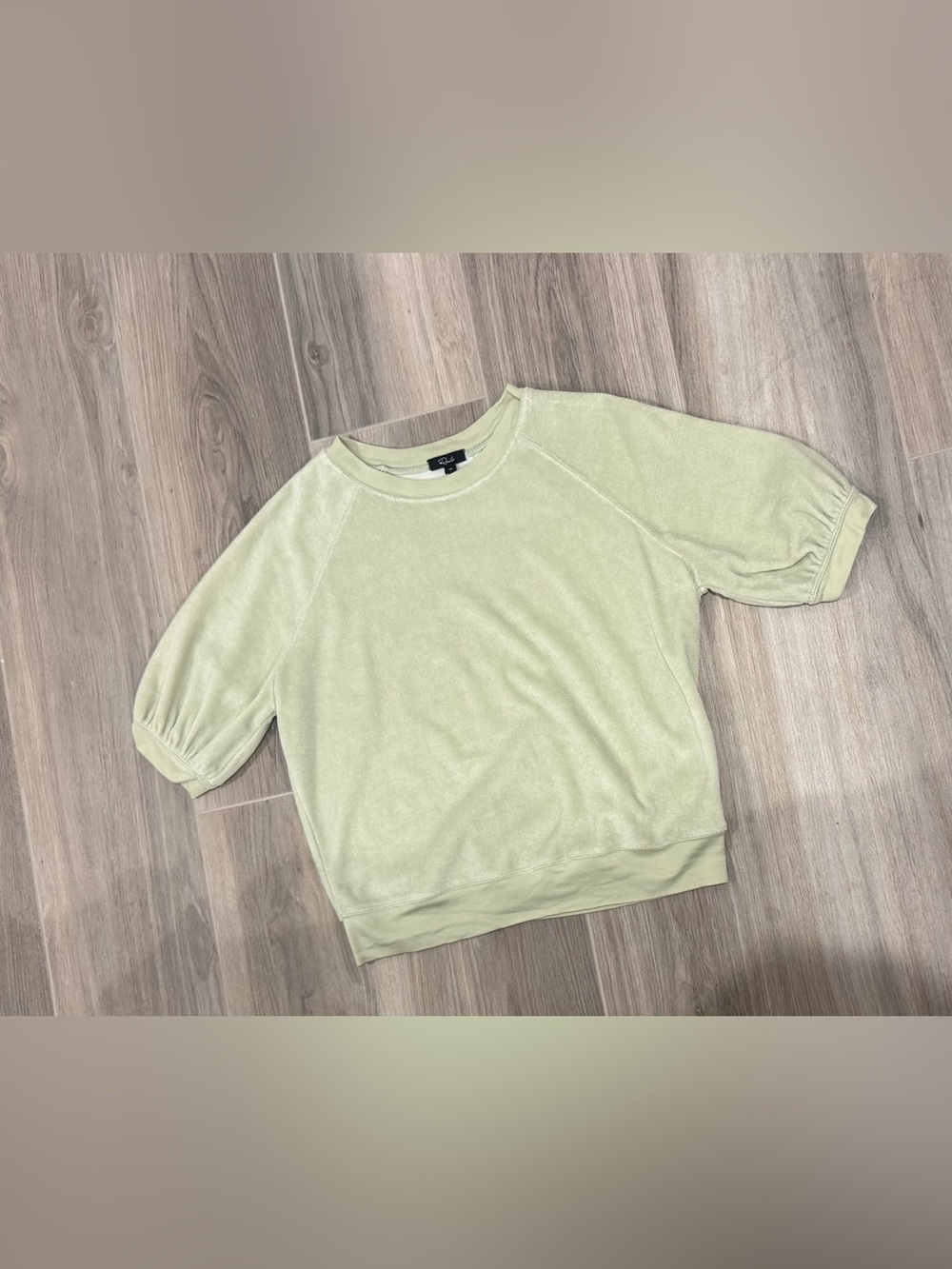 Pale Green Short-Sleeve Terry Pullover Sweater